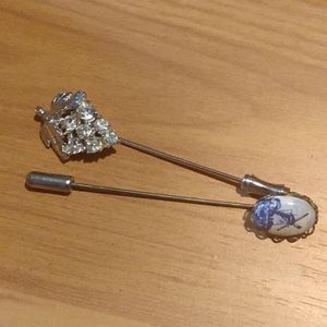 Vintage hat pins